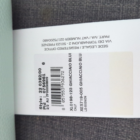 New Ferragamo Gancini Mini Drawstring Leather Bucket Bag - Picture 6 of 7